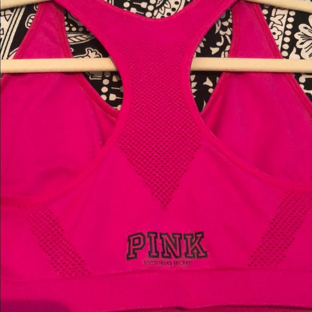 PINK VICTORIA’SECRET YOGA FUCHSIA SPORTS BRA - Picture 5 of 9